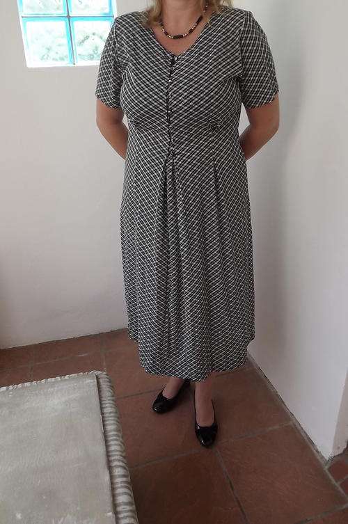 Vintage Black & White Check Summer Dress in size 40 by De Mon Coeur