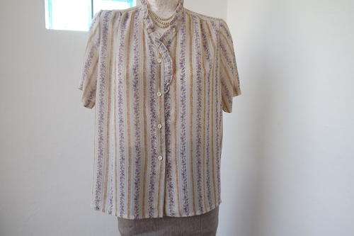 Beautiful Blouse from the East in size 36 - see scans