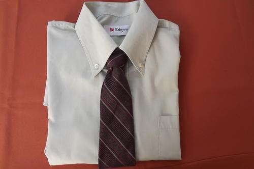 Men's Lime Green Long Sleeve Shirt - size X-Large with matching Tie from Cravateur (priced as a set)