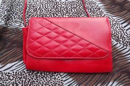 Red Slingbag - inside needs to be replaced - 19x29cm