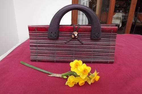 Small Wooden Slat Handbag with Wooden Handle - very handy - 11.5x25.5cm