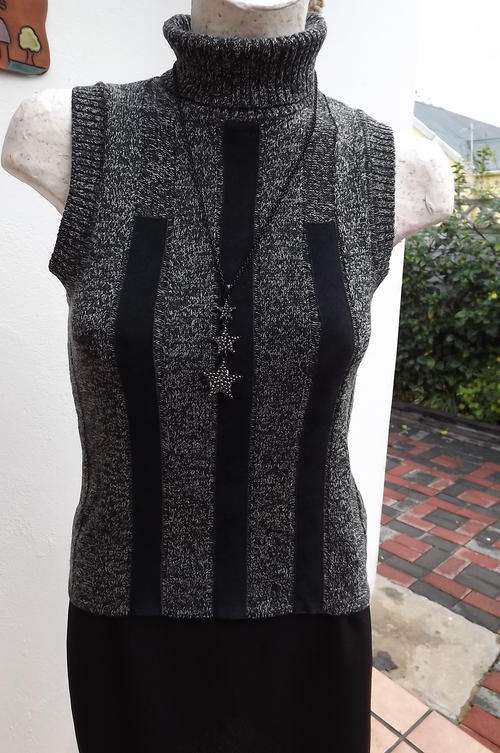 WWW Black Knitted Sleeveless Top with Salt & Pepper Front and Polo Neck in size 6/30