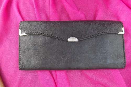 Black Genuine Leather Purse - good condition - 10x22cm