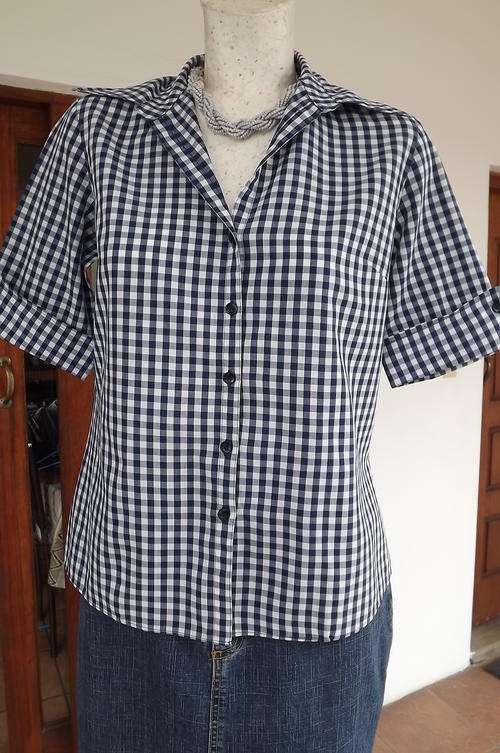 Plain Navy & White Checkered Short Sleeve Shirt in size 10/34 - turn over cuffs. Good condition