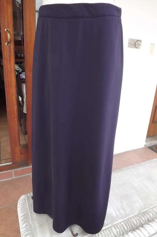 Dark Purple Long Skirt with Elasticated Middle-size 14/38 by Donna Claire in 100% Polyester-as new