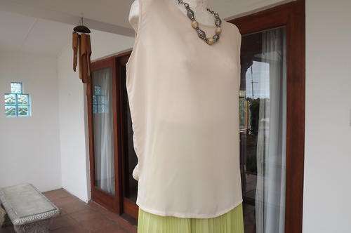Beige Sheer Polyester Camisole in size XXL (42-44) good condition