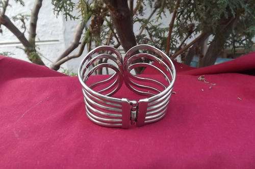Pretty Wide Metal Bangle - hinge for closing & opening - unique style