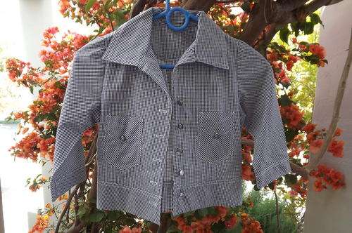 Pretty Black & White Check Girls Top/Jacket - bust 70cm, shoulder width 30cm - very good quality