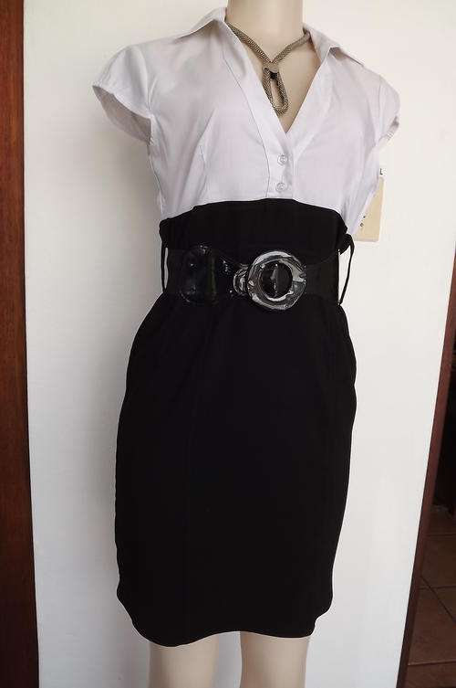 Chick Black Skirt, White Top Dress with Cap Sleeves in size 10/34 - Low V-Neck - belt included