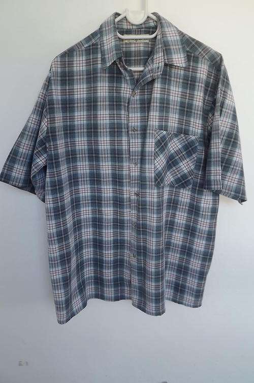 Good Quality Short Sleeve Men's Checkered Shirt in Blue by Oak Ridge in 100% Cotton - good condition
