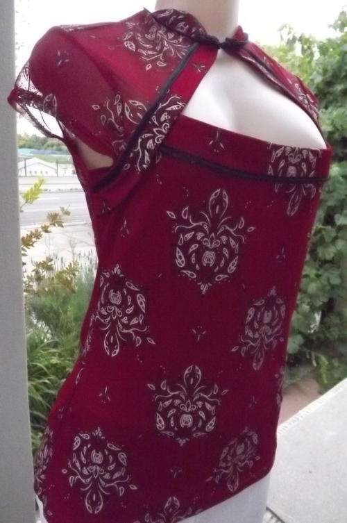 Fabulous Dark Red Japanese Styled Top for Evening from Truworths Glamour in size 12/36 - as new