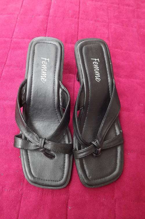 Pair of Black Sandals by Femme in size 39/5.5 - good condition - 6cm heels