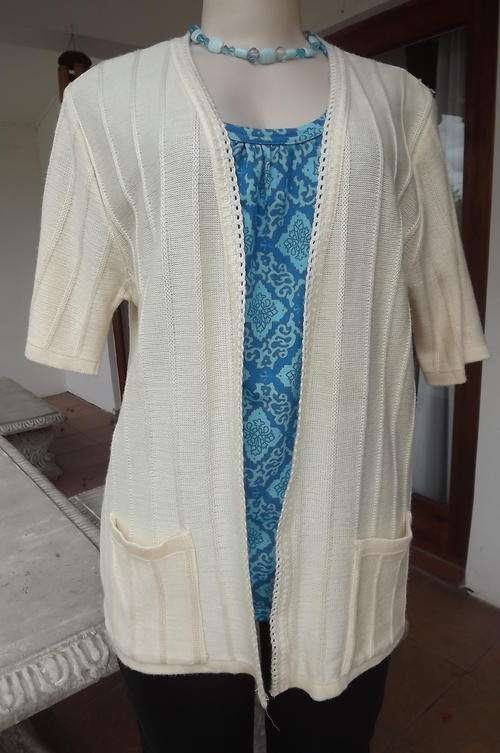 John Heath Short Sleeve Knitted Summer Cardigan in Cream in size XL to fit 42/44 - very good cond