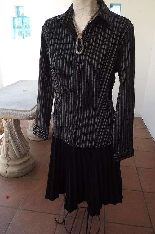 Black with Silver Grey Stripe Stretch Shirt by Studio W in size 16/40 in 75% Cotton & 25% Polyester