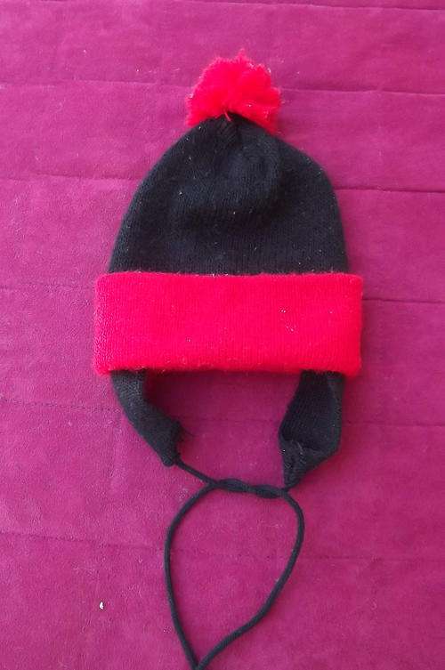 Black & Red Baby Cap - fastens under chin - as new