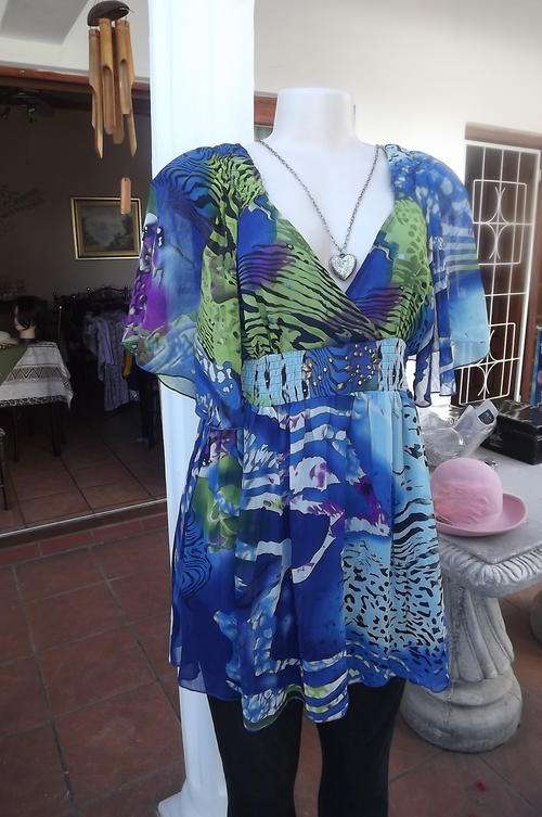 Colourful Top/Short Dress in Blues - fully lined in size 16/40 - good condition