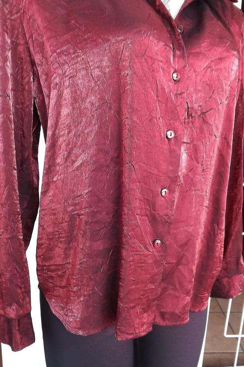 Red Shiny Blouse in Rayon/Polyester  size 40.16 by New York City Design Co.- worn once