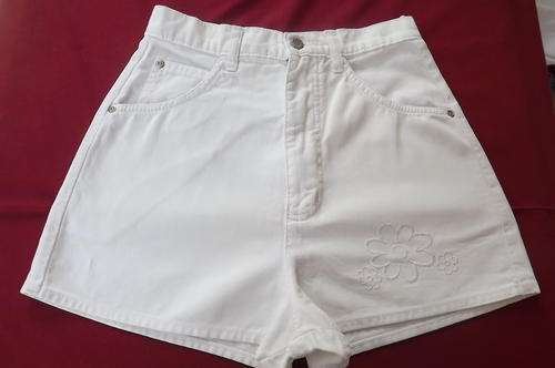 Foschini Teens White Denim Shorts for 13yr old-2 side pockets & embroidered flowers front-good cond
