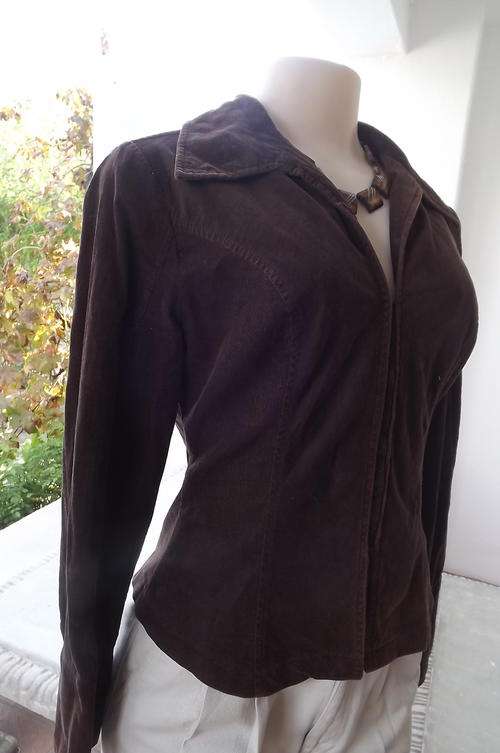 Chocolate Brown Cropped Corduroy Jacket in size 10/34 - close & open with hooks & eyes - good cond