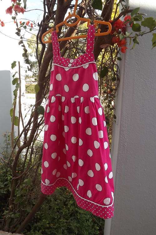 Pretty Bright Pink Polka Dot Lined Dress for 4-5 yr old - 100% Cotton - as new condition