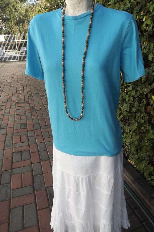 Nice Turquoise T Shirt in size 12/36 with Round Neck - Plain & Pretty - as new