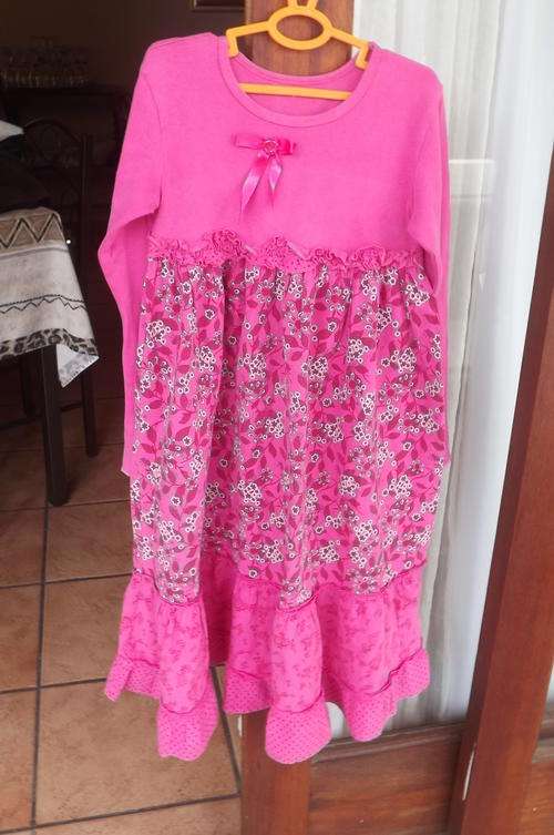 Long Pink Woolworths Dress for 6-7 yr old - Stretch long sleeve top, floral frill skirt - good cond