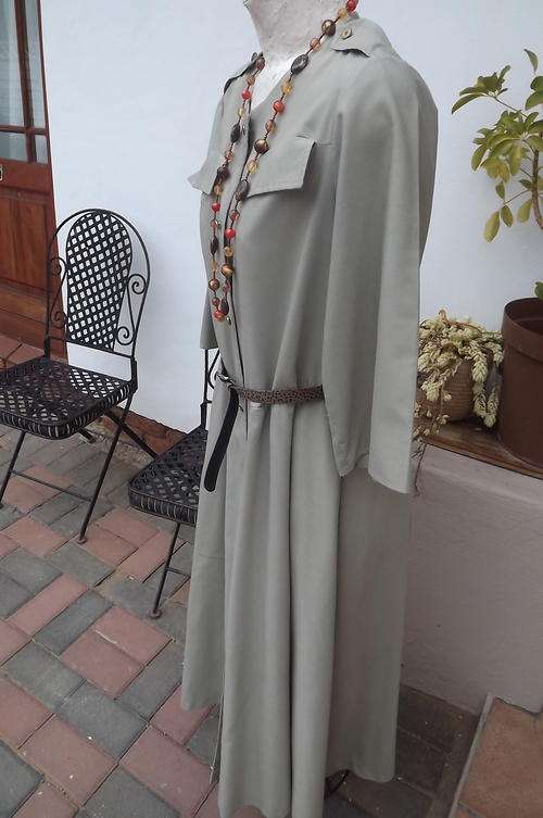 Ecru Colour Military Style Poly/Viscose Vintage Dress in size 14/38 by Melody - good condition