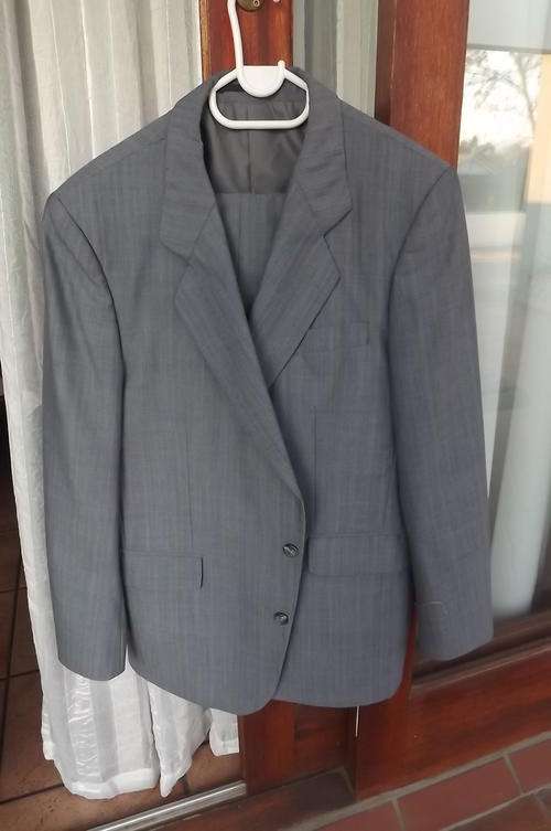 Blue/Grey Men's Suit by Lancetti Uomo in size 38-size6 printed on pants & jacket-very good condition
