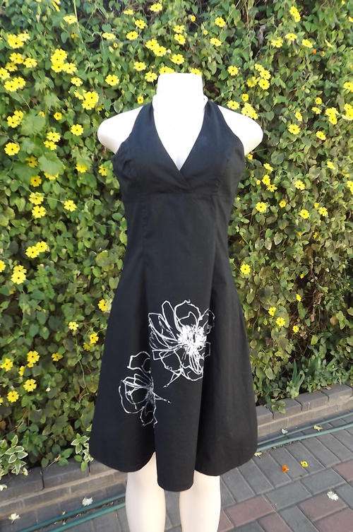 Sexy Black Cotton Halter Neck Dress in size 10/34 by Inwear with White Sketchy Flower Pattern