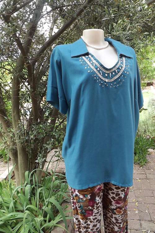 Dark Turquoise Short Sleeve Homemade Cotton Top in size 26/50 - good condition