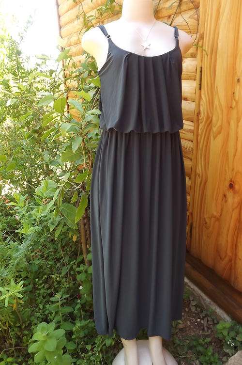 High Fashion Taupe Long Dress in size 10/34 made by well known boutique - new, never worn