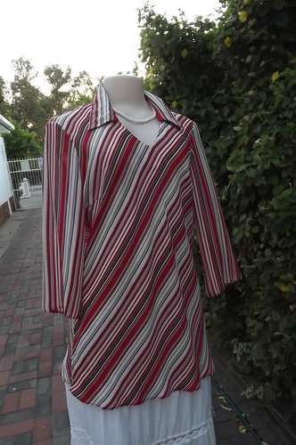 Diagonally striped red,black&white 100% polyester top.Size 36/12 by Exact.Collar with short V.As New