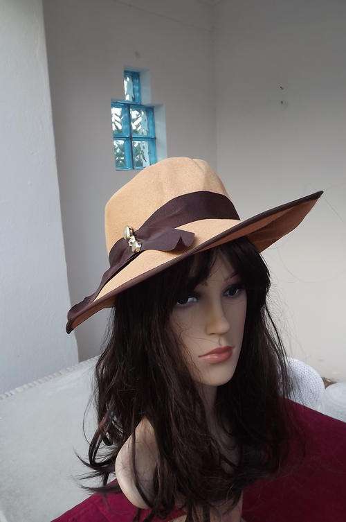 Vintage Caramel Colour Hat with Medium Brim & Brown Edging by Nicolette-brown band with metal decor