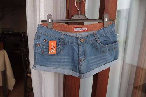 Ultra sexy denim shorts by Kaiteaier Jeans.Size 32/8.Pockets at back and front.New condition