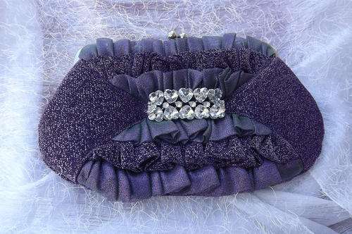 Dark purple lame evening clutch bag with stone decoration.Can use as chain swing bag as well.27x16cm