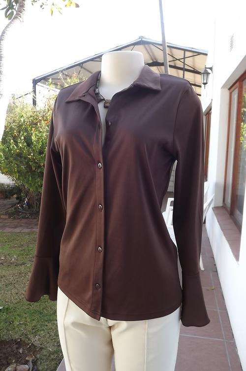 Choc brown 100% stretch polyester shirt size 32/8 by Real.Long sleeves with flair cuffs.Good condit