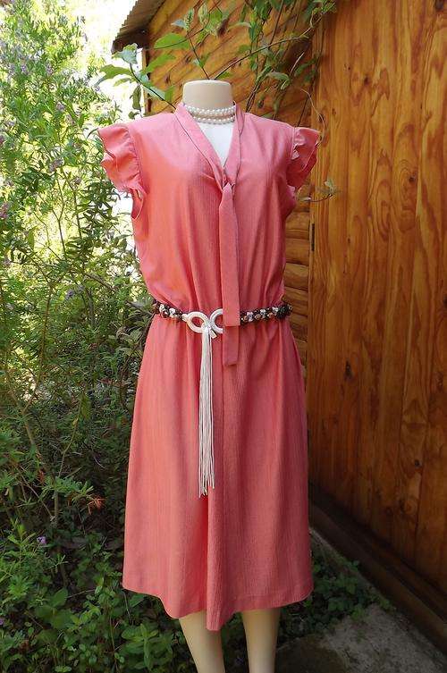 Coral colour polyester/nylon vintage summer dress with tie collar.Size 40/16.Used but in good condit