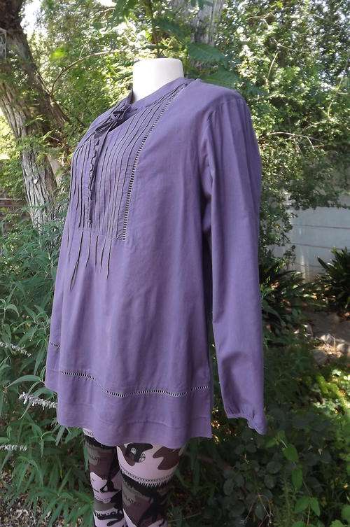 Penny C 100%cool cotton top in purple. Size 44/20.High neck with tie string and tucking on front.