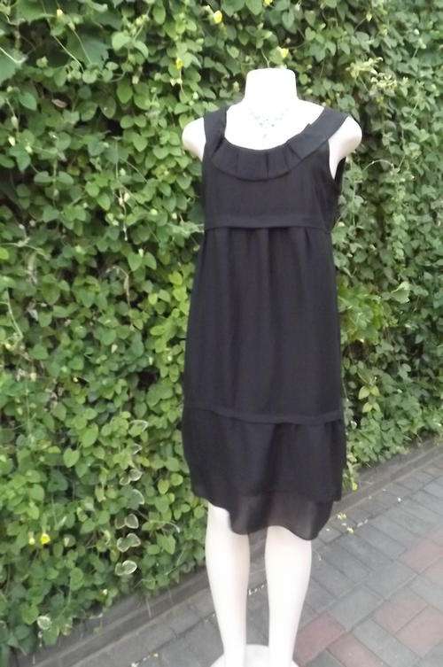 Little Black dress for any occasion.Comfortable.Size 34/10.By Mok-in from Japan.New condition