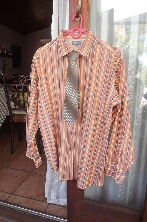 Stunning caramel and brown striped  men's shirt by J Crew.Size Large.With brown stripe tie included