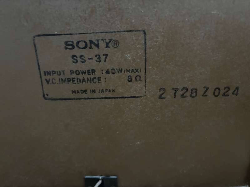 Sony SS-37 speakers