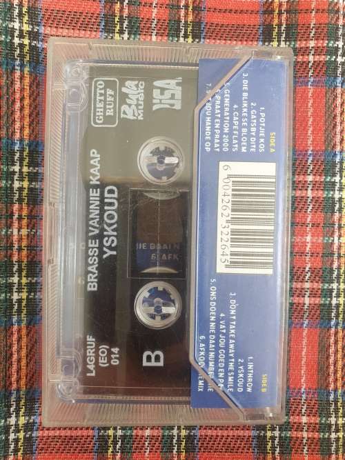 Brasse Vannie Kaap - Yskoud Cassette (Autographed)
