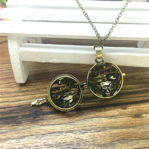 aromatherapy  pendant and chain