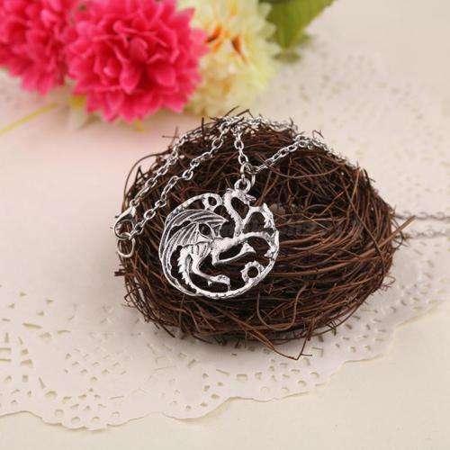 Game of thrones!! Targaryen emblem pendant and chain