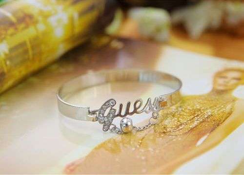 Elegant Guess lettering bracelet( LOW WEEKEND SHIPPING SPECIAL)
