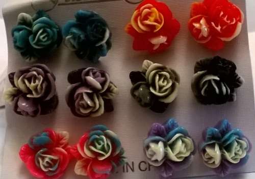 Small business start up!! over 600 items of jewelry!!