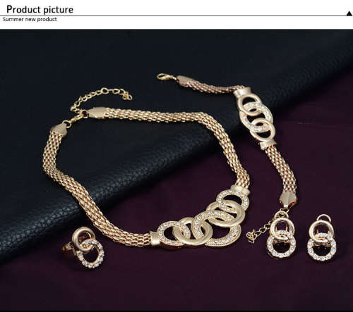 Stunning 4 piece gold/silver plated set!!