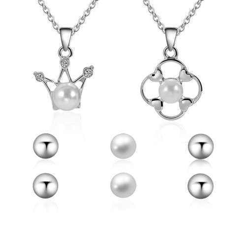 Captivating 5 piece jewelry set!! 2 pendants and 3 sets of earrings with 2 free chains!!