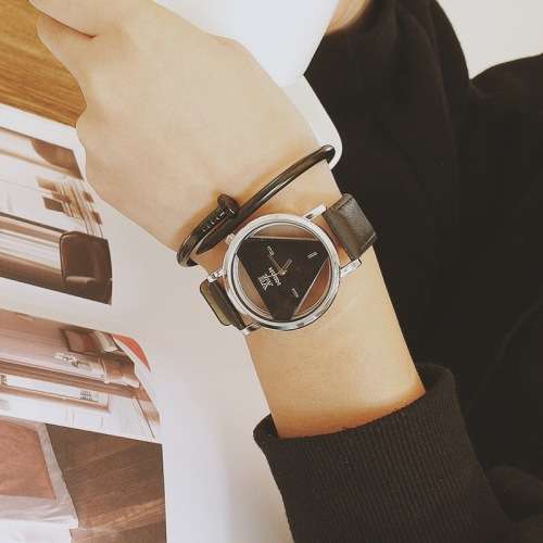 Triangular ladies/ mens quartz writst watch