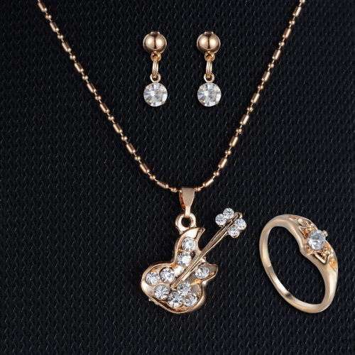 Beautiful 4 piece set various designs.. LOWEST shipping!